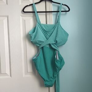 SHEIN Mint Green Ribbed One-Piece Swimsuit